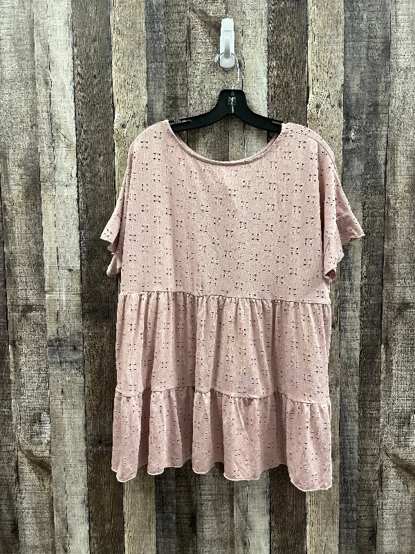 Top Short Sleeve By Cmf In Pink, Size: 1x