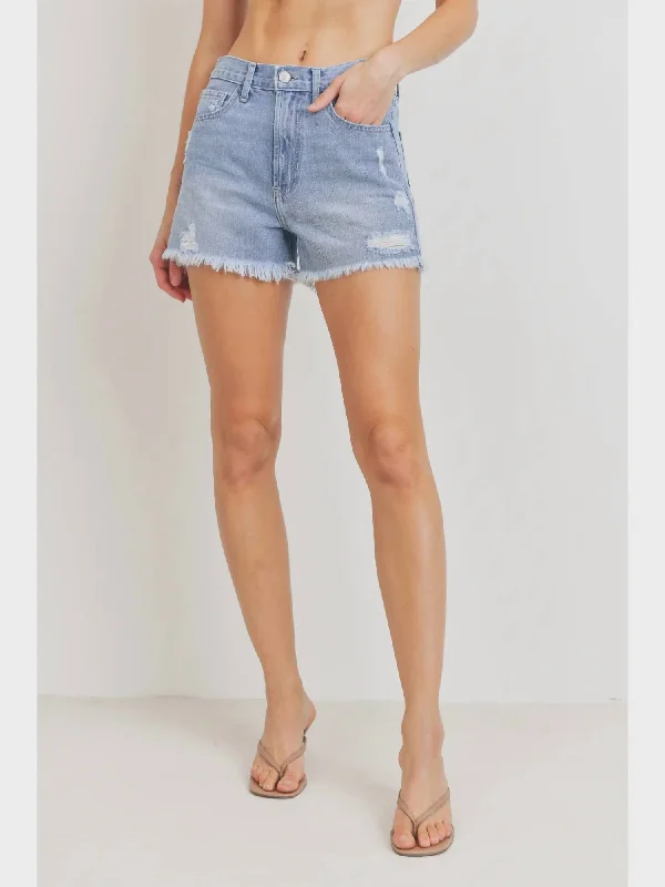 The Vintage Short In Light Denim